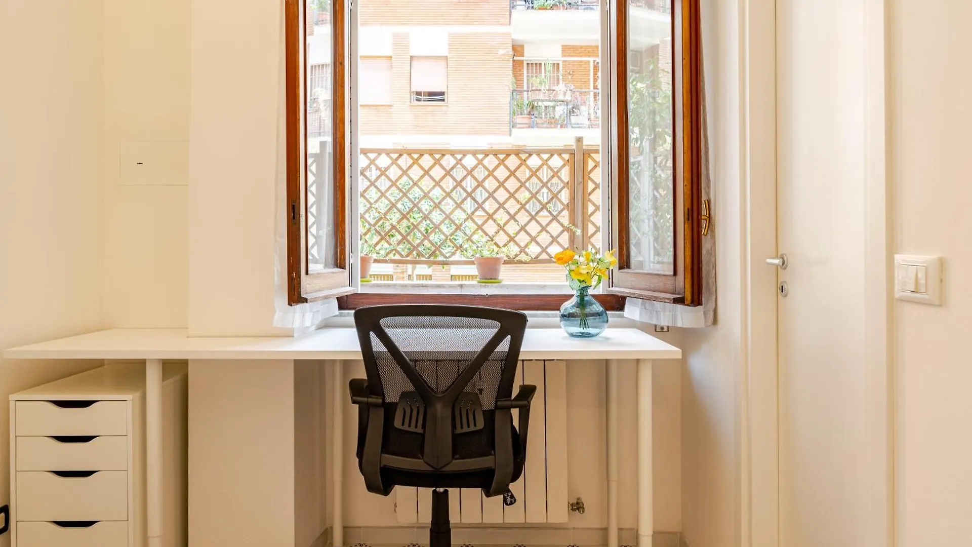 Modern Apartment In Portuense Rome