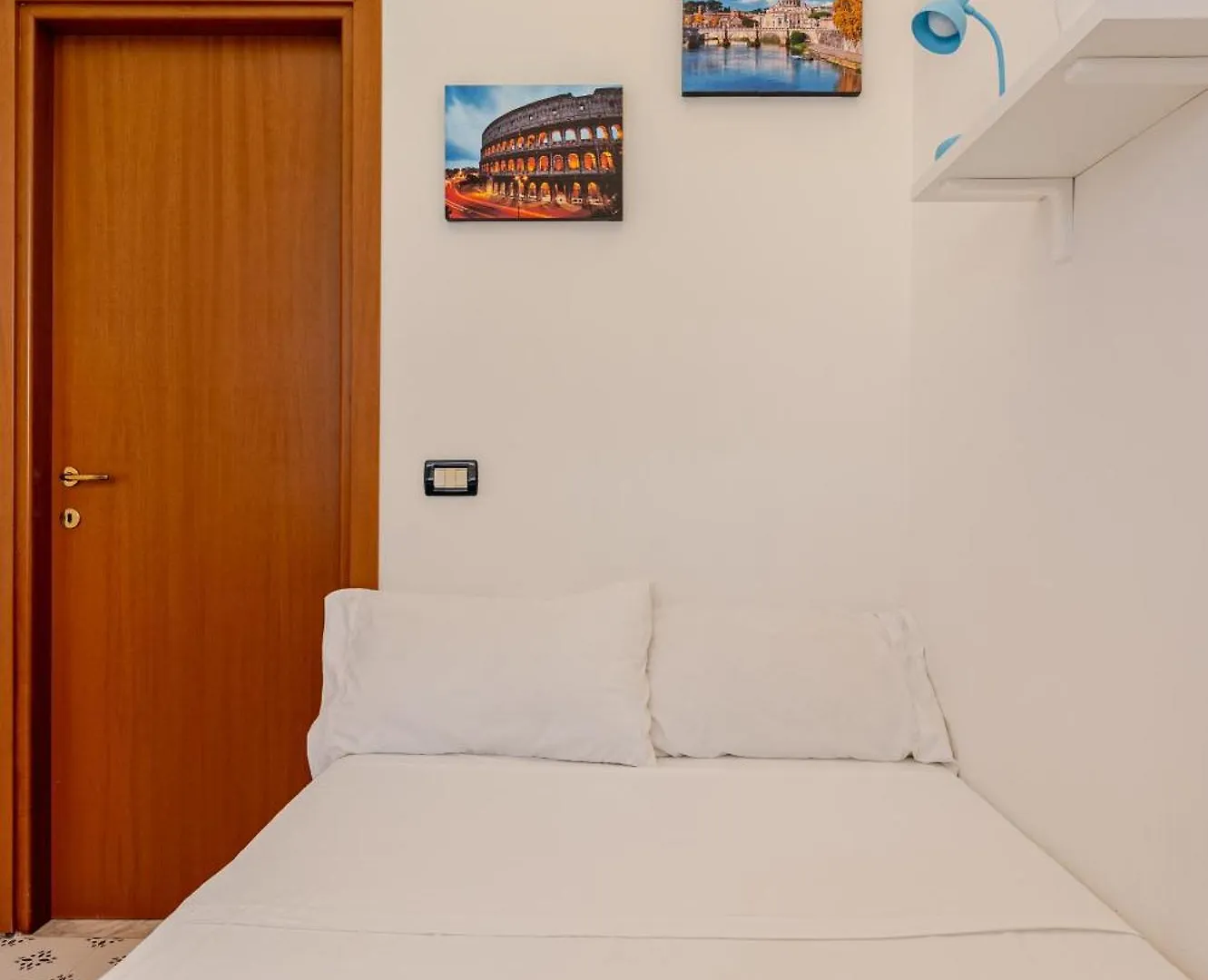 Modern Apartment In Portuense Rome 0*,